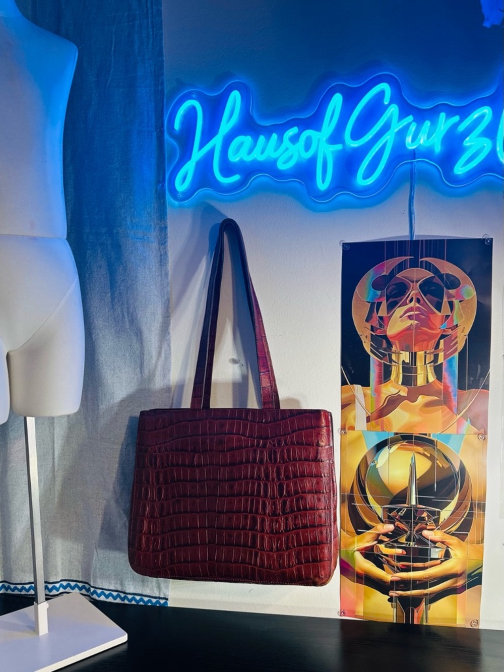 SALE✈️BONINI Classic Croc-Embossed Tote Bag in Reddish-Brown Leather